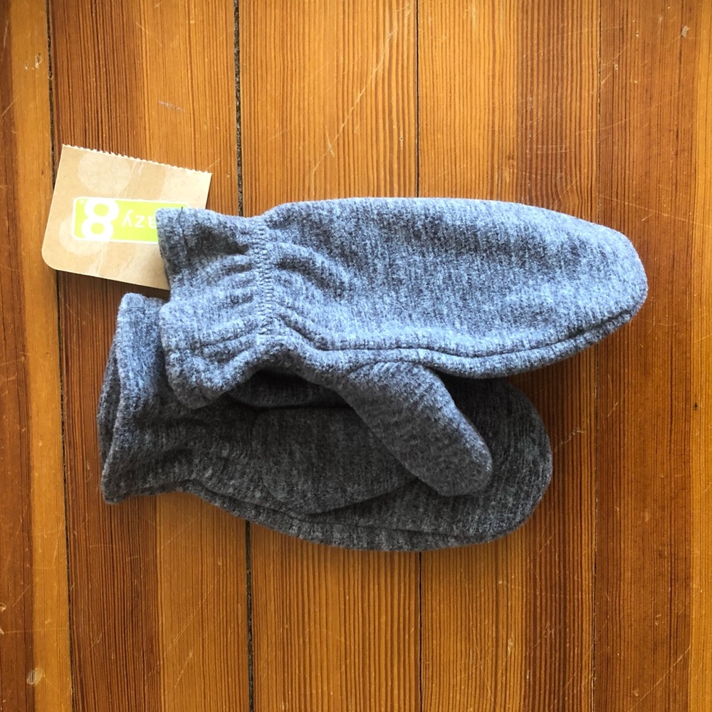 Fleece mittens - Picture 2 of 4